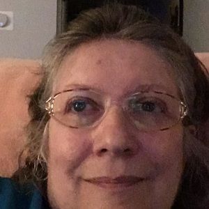Meet your Posher, Debbie